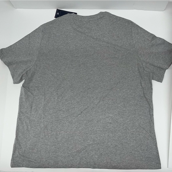 NWT Reebok T-shirt with Logo in Grey Size 3X/22-24W - Picture 2 of 3